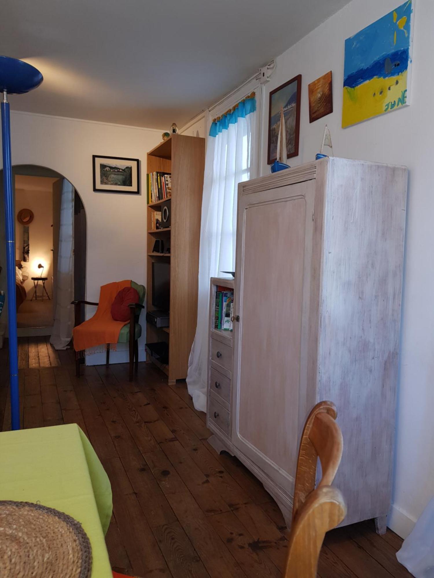 Herm'S Petite Maison Atypique Et Cour Privative - Avenue Du Marche - Ideal Couple Ou Jeunes Parents Cabourg Bagian luar foto