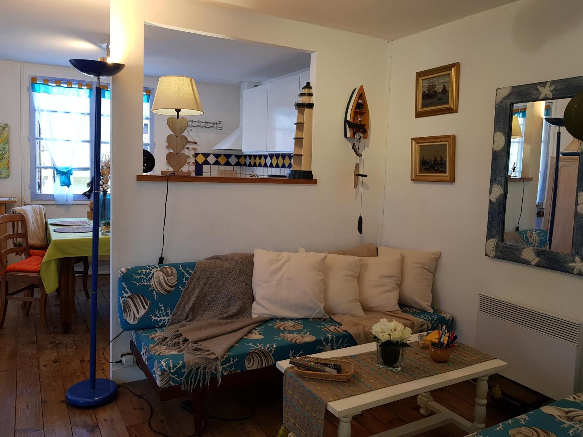 Herm'S Petite Maison Atypique Et Cour Privative - Avenue Du Marche - Ideal Couple Ou Jeunes Parents Cabourg Bagian luar foto
